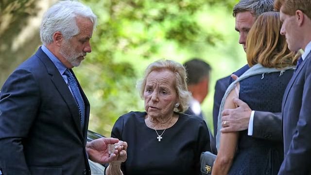 <div class="paragraphs"><p>Ethel Kennedy is helped to the church, at the funeral mass for Saoirse Kennedy Hill, granddaughter of Robert F. Kennedy, in Centerville, Massachusetts, US</p></div>