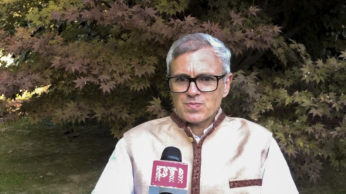 <div class="paragraphs"><p>Omar Abdullah.</p></div>