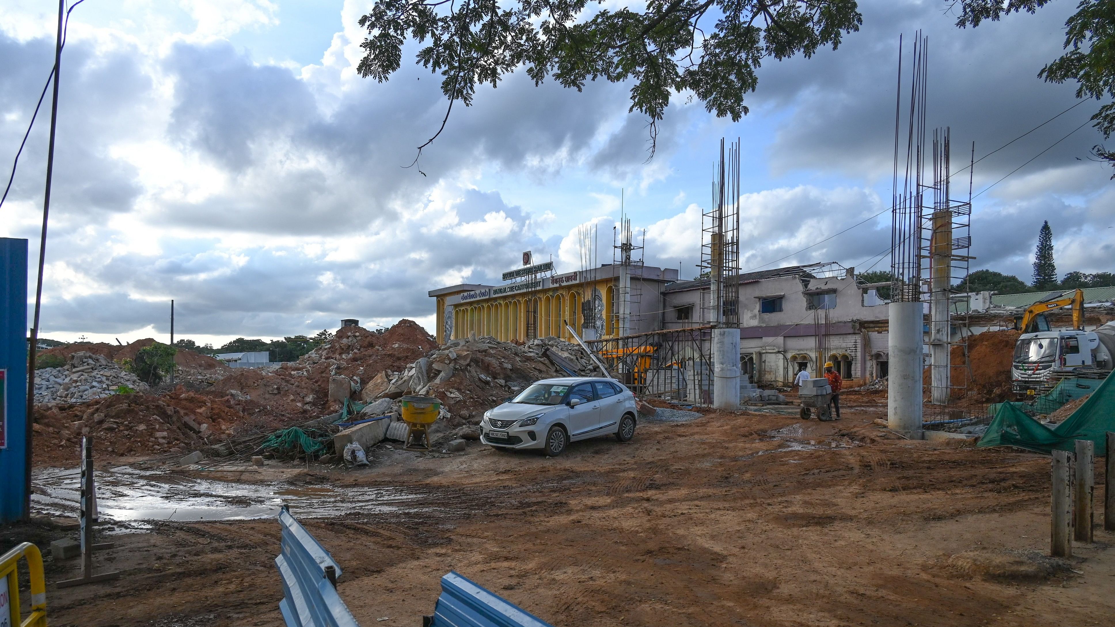 <div class="paragraphs"><p>An 8.61 acre vacant land in front of Cantonment railway station in Bengaluru. Image for representational purposes.</p></div>