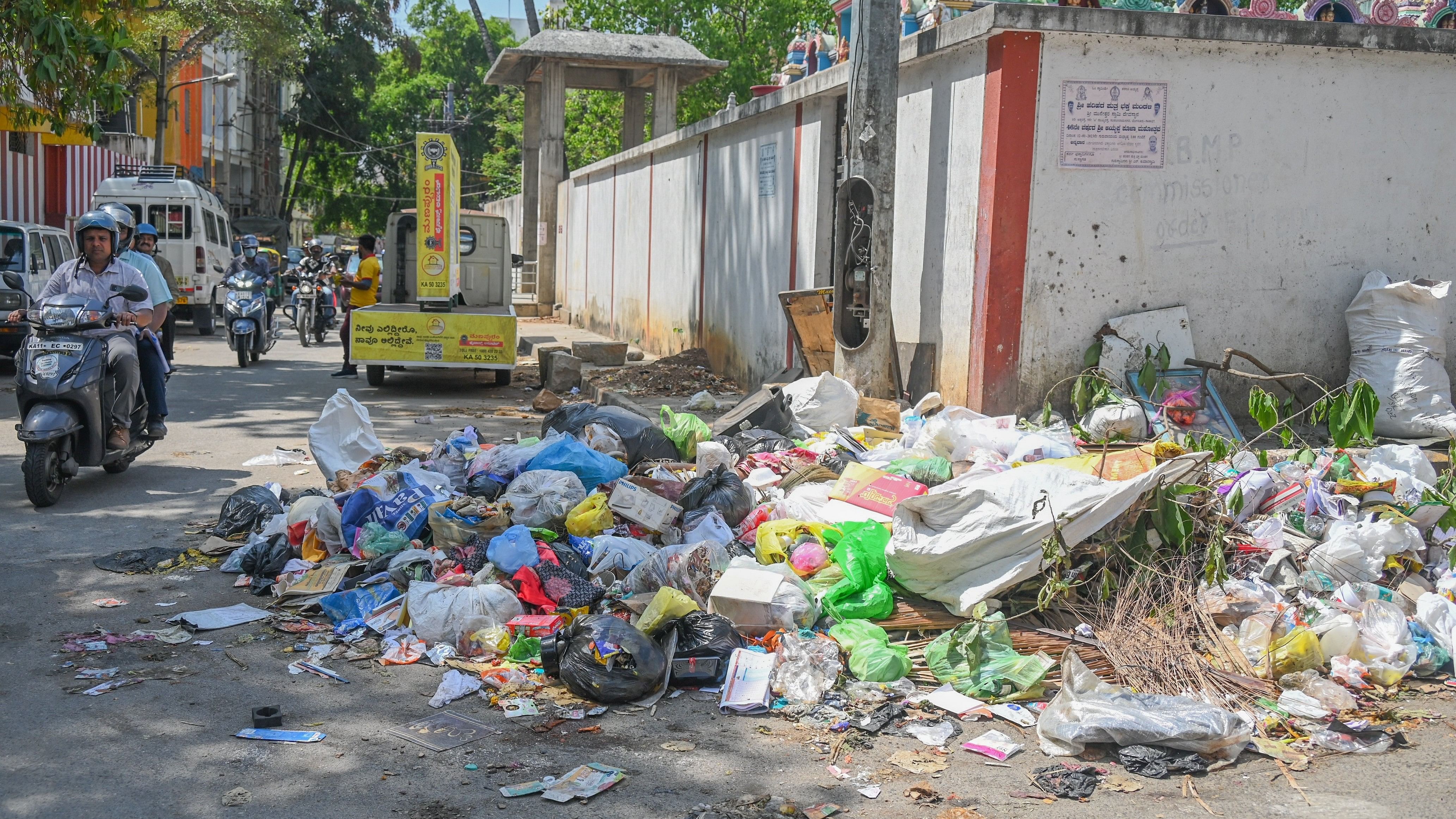 <div class="paragraphs"><p>The Bengaluru Solid Waste Management Ltd spends about Rs 50 crore a month for the collection and transportation of waste. </p></div>