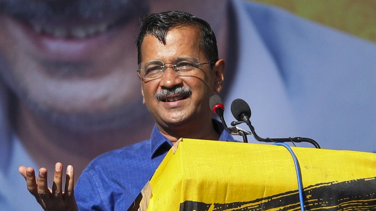 <div class="paragraphs"><p>AAP National Convener Arvind Kejriwal addresses a public meeting after the Jammu and Kashmir Assembly elections, in Doda district.</p></div>