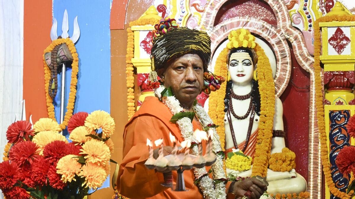 <div class="paragraphs"><p>Uttar Pradesh Chief Minister Yogi Adityanath offers prayers at Gorakhnath Temple on the occasion of 'Vijayadashami', in Gorakhpur, Uttar Pradesh.</p></div>