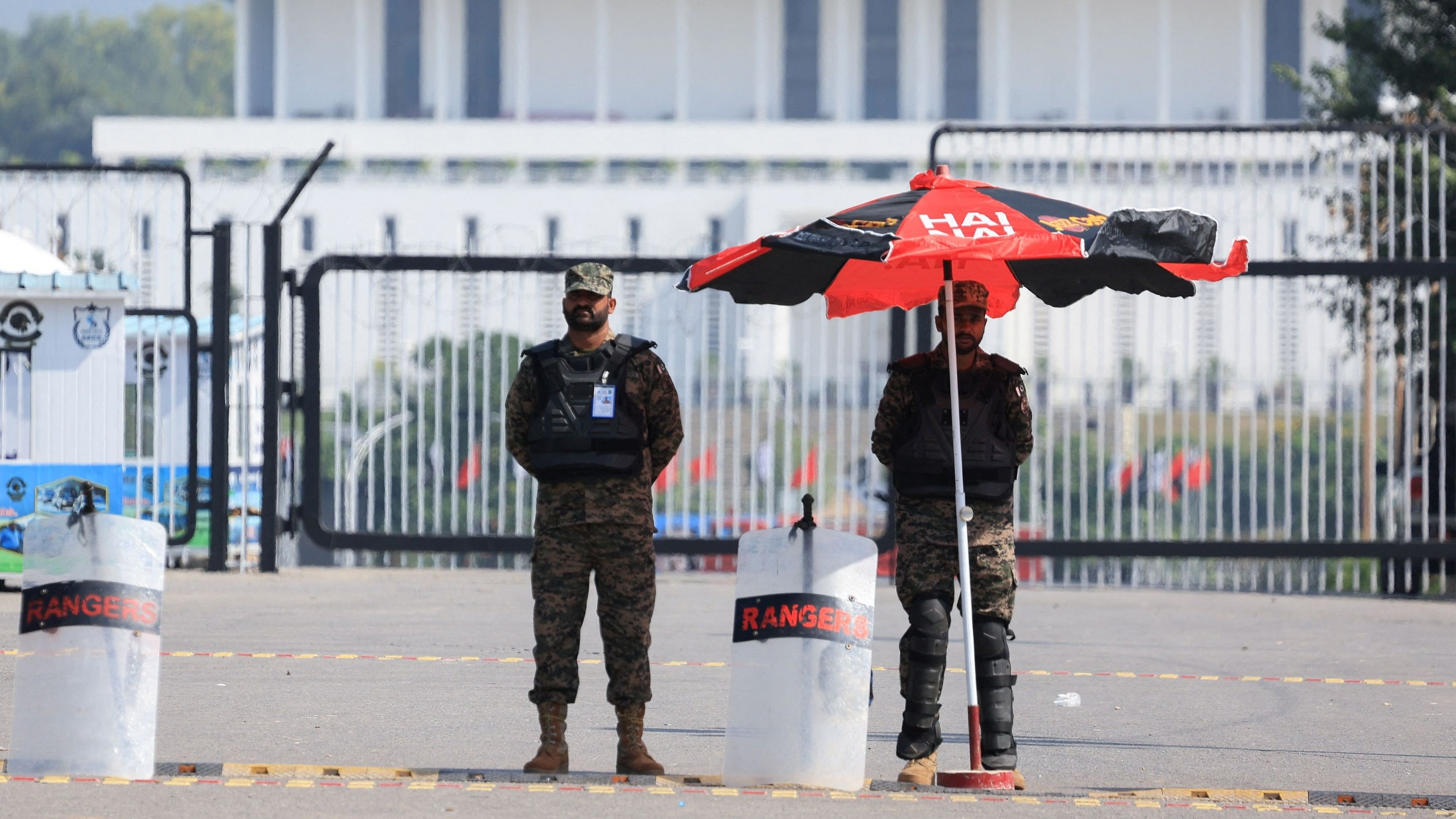 <div class="paragraphs"><p>Pakistan's paramilitary soldiers stand guard, ahead of the Shanghai Cooperation Organisation, in Islamabad</p></div>