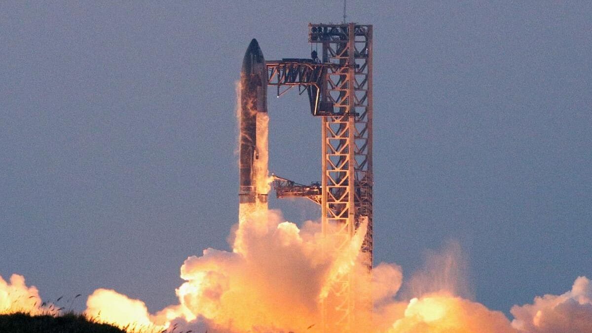 <div class="paragraphs"><p>SpaceX's Starship lifts off during its fifth flight test, in Boca Chica, Texas, US, October 13, 2024. </p></div>