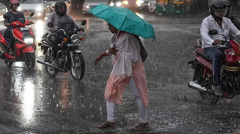 <div class="paragraphs"><p>Representative image showing heavy rains.</p></div>