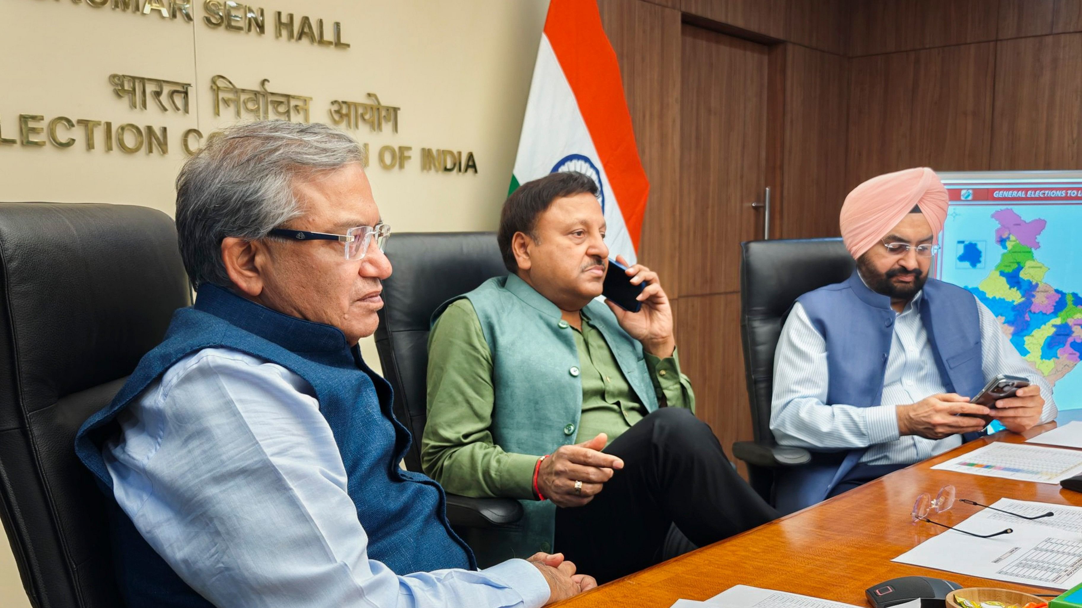 <div class="paragraphs"><p> Chief Election Commissioner (CEC) of India Rajiv Kumar with Election Commissioners Gyanesh Kumar and Sukhbir Singh Sandhu </p></div>