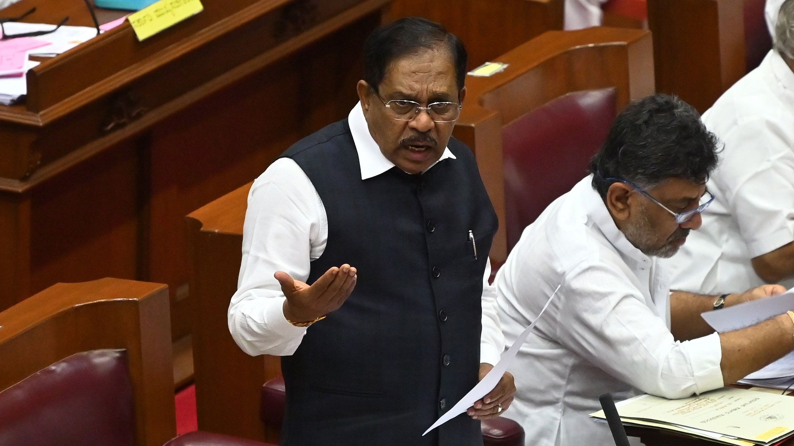 <div class="paragraphs"><p>Home Minister G Parameshwara (L) and&nbsp; Deputy Chief Minister D K Shivakumar.</p></div>