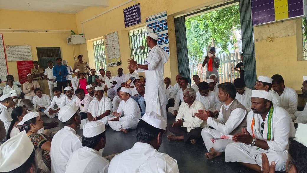 Members of the Namma Nadige Gandhiyedege initiative in Koppal.