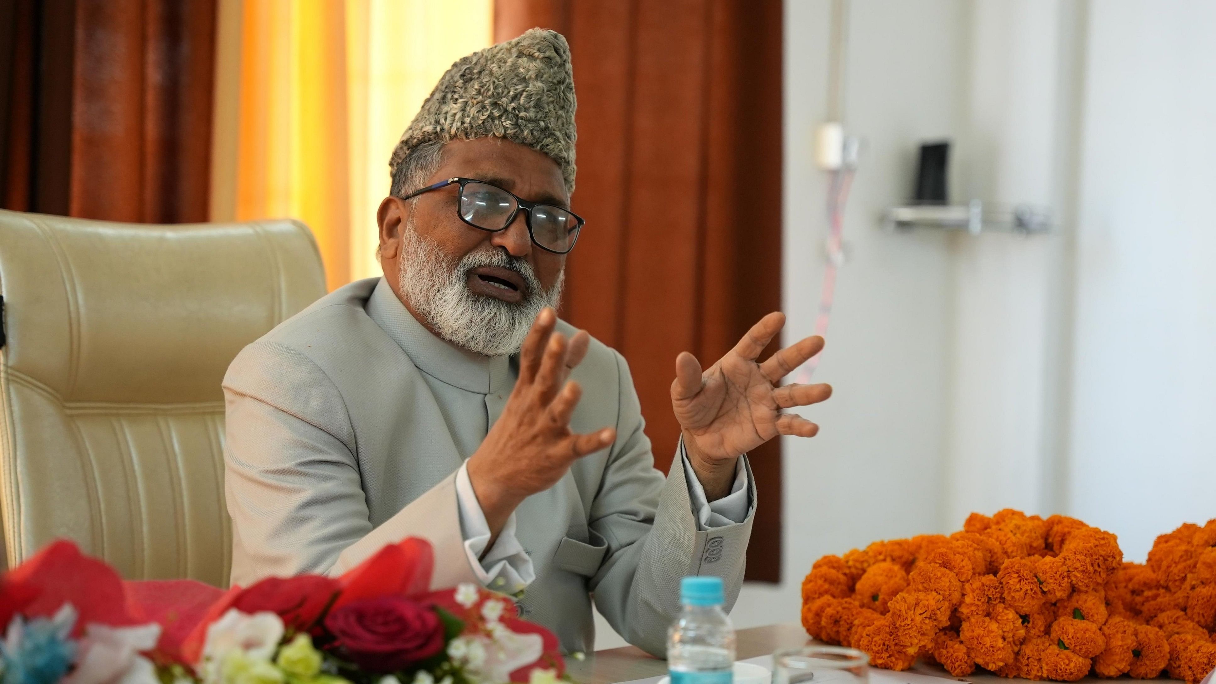 <div class="paragraphs"><p>Mufti Shamoon Qasmi - chairman,&nbsp;Uttarakhand Madrasa Board.</p></div>