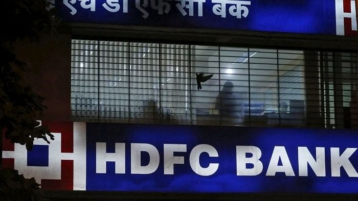 <div class="paragraphs"><p>The HDFC Bank logo.</p></div>