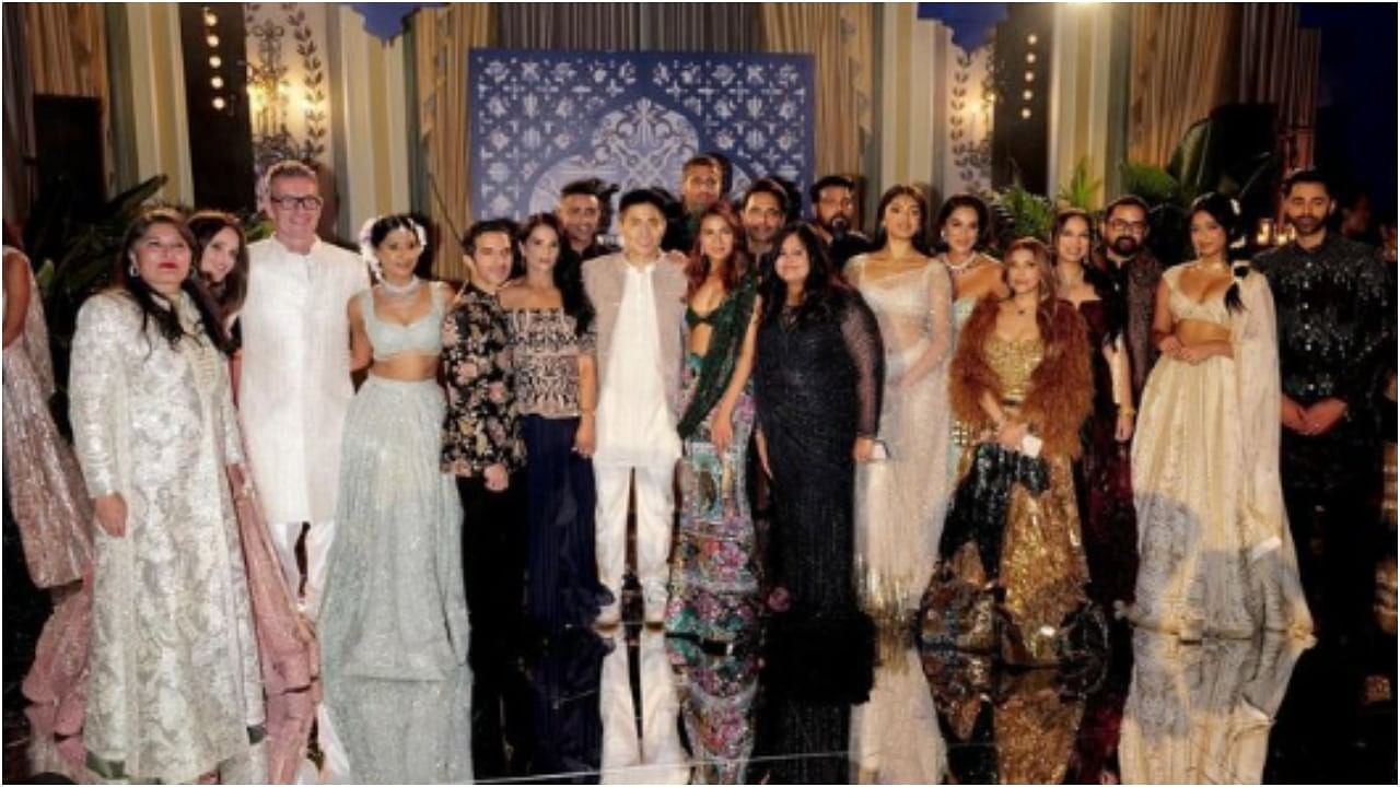 <div class="paragraphs"><p>Guests at the 'All That Glitters Diwali Ball' party.&nbsp;</p></div>