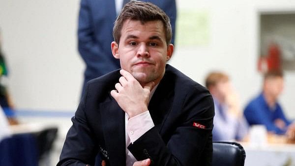 <div class="paragraphs"><p>Magnus Carlsen</p></div>