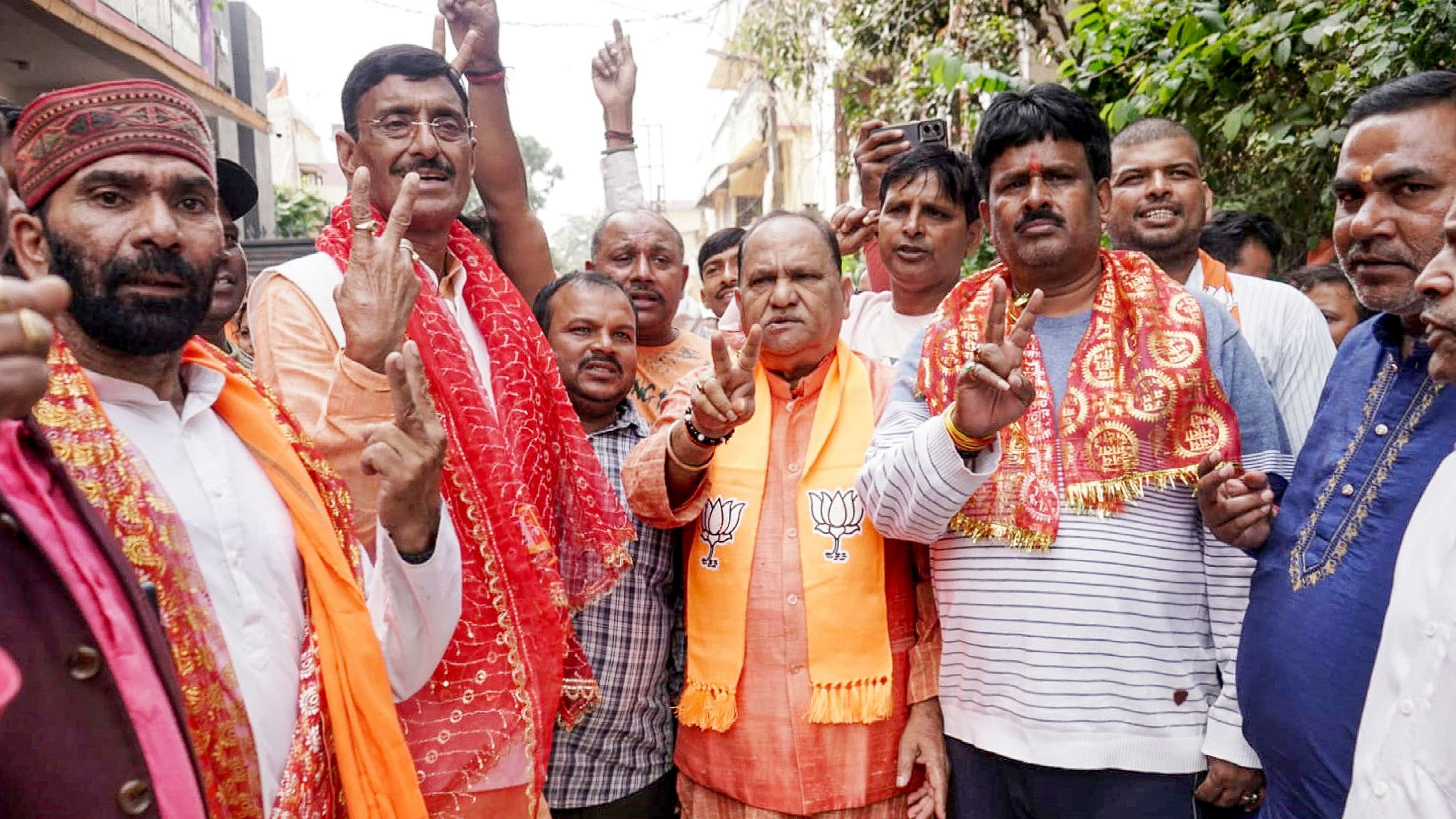 <div class="paragraphs"><p>MoS Defence Sanjay Seth with BJP leader CP Singh at an election campaign rally ahead of Assembly polls, in Ranchi, Tuesday.</p></div>