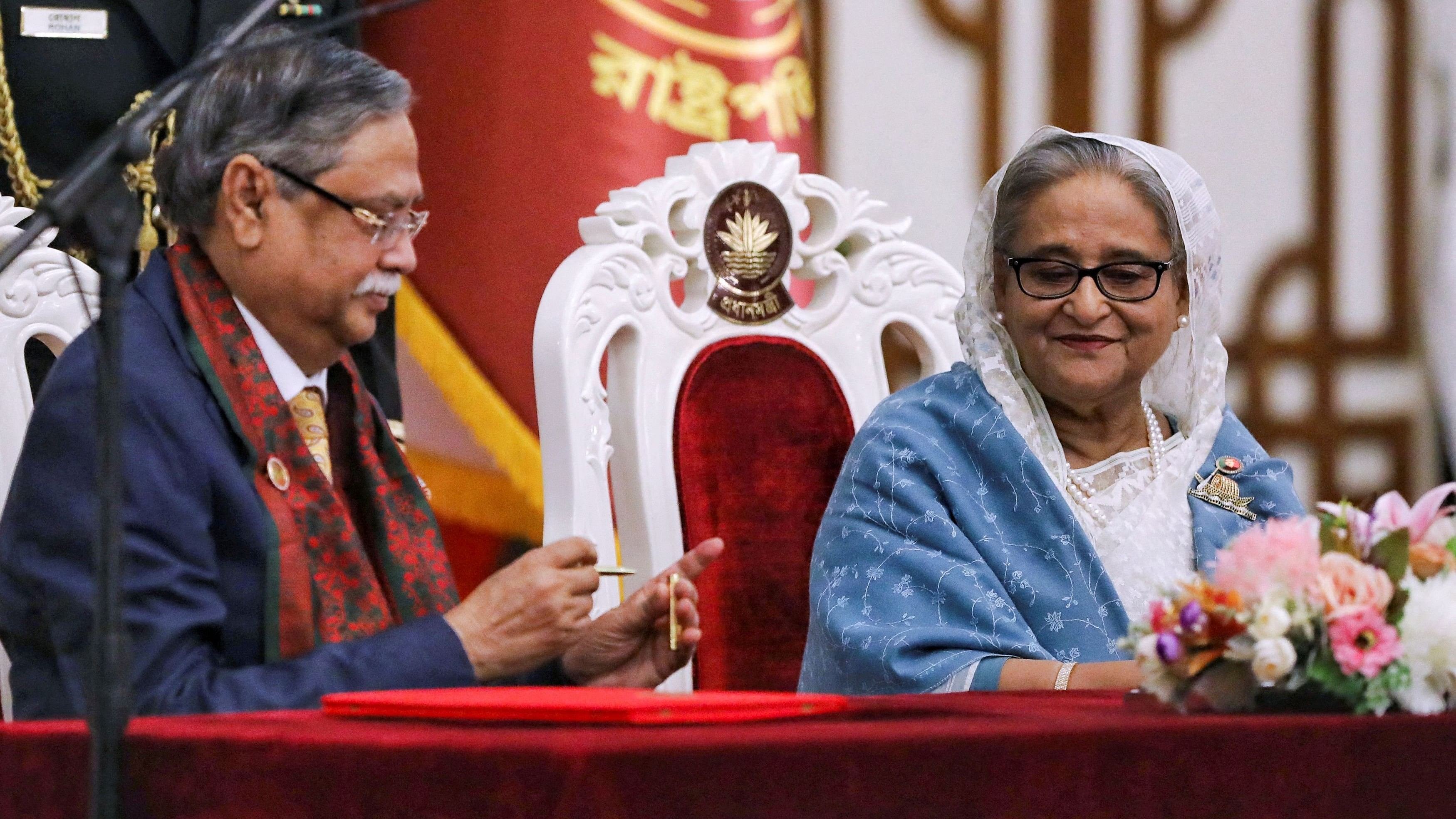 <div class="paragraphs"><p>Bangladeshi President Mohammed Shahabuddin with ex-PM Sheikh Hasina.</p></div>