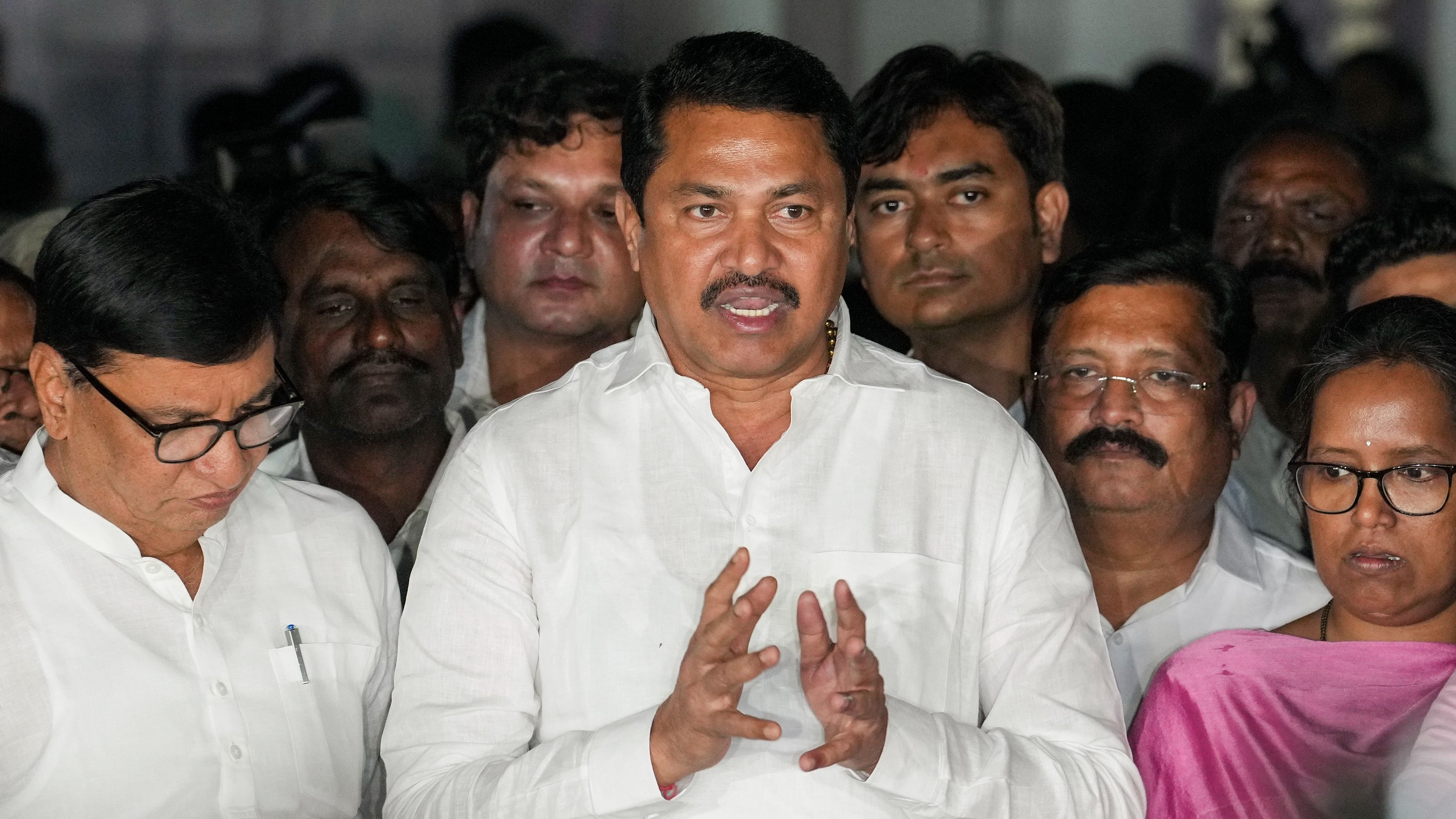 <div class="paragraphs"><p>Maharashtra Congress President Nana Patole addresses the media after attending the party's CEC meeting.</p></div>