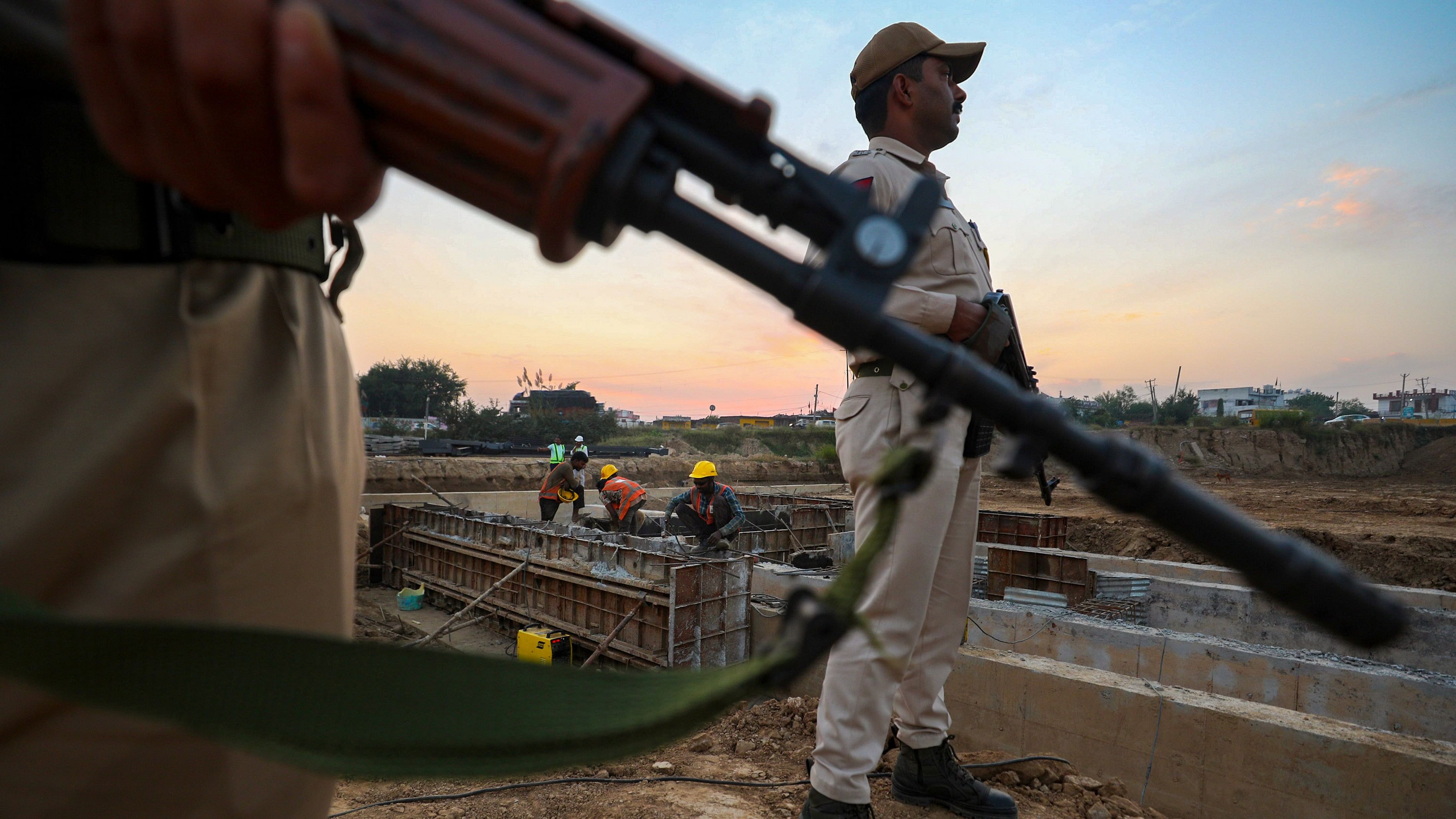 <div class="paragraphs"><p>Security personnel stand guard along the Samba Highway road project following the recent terrorist attack, at&nbsp;Gagangir of Ganderbal district, Thursday.</p></div>