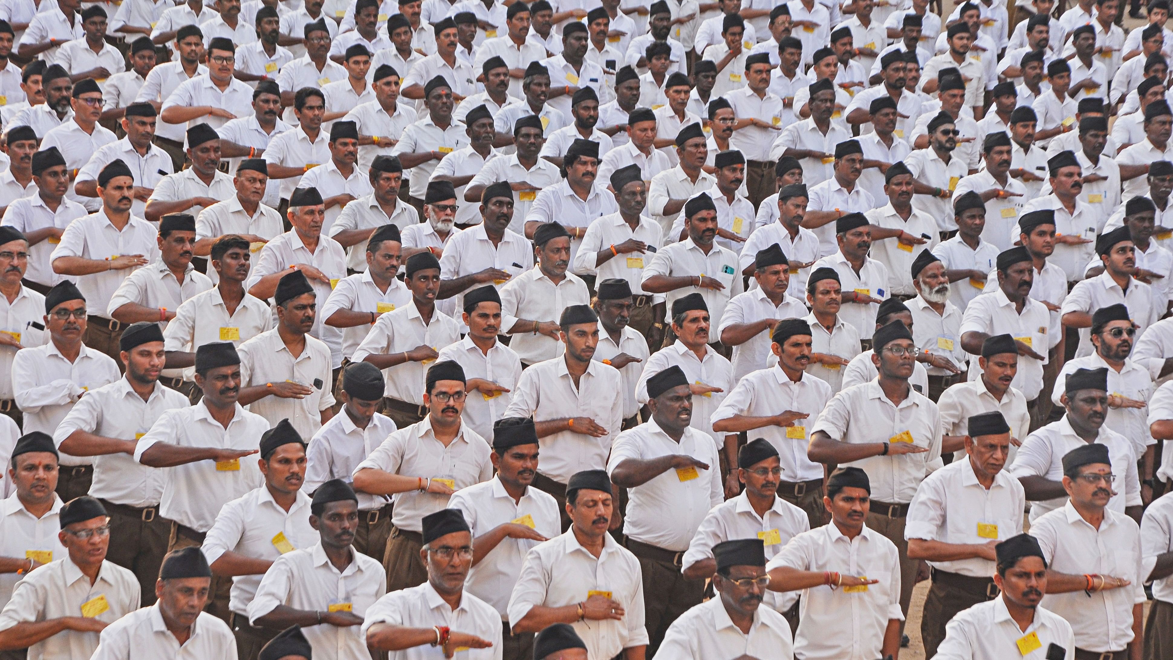 <div class="paragraphs"><p>Rashtriya Swayamsevak Sangh (RSS) volunteers.</p></div>