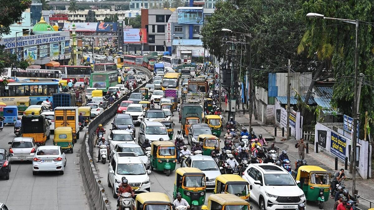 <div class="paragraphs"><p>Bengaluru traffic.</p></div>