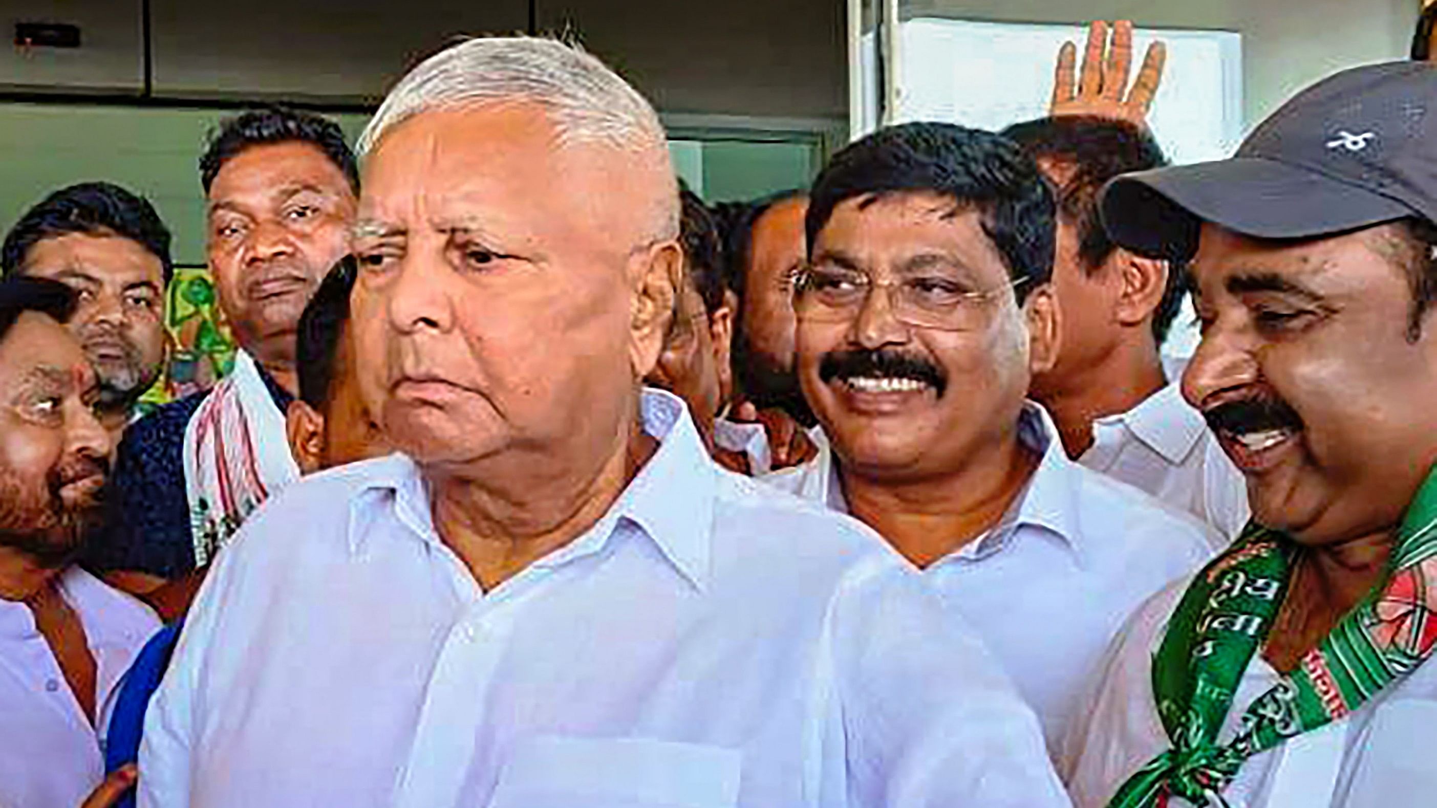 <div class="paragraphs"><p>RJD supremo Lalu Prasad</p></div>