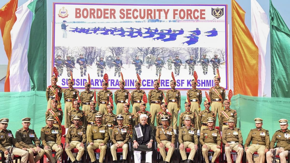 <div class="paragraphs"><p>J&amp;K LG Manoj Sinha with other BSF officers poses for group photo during the passing out parade of BSF recruit constables, in Humhama, Budgam district, Jammu and Kashmir. </p></div>