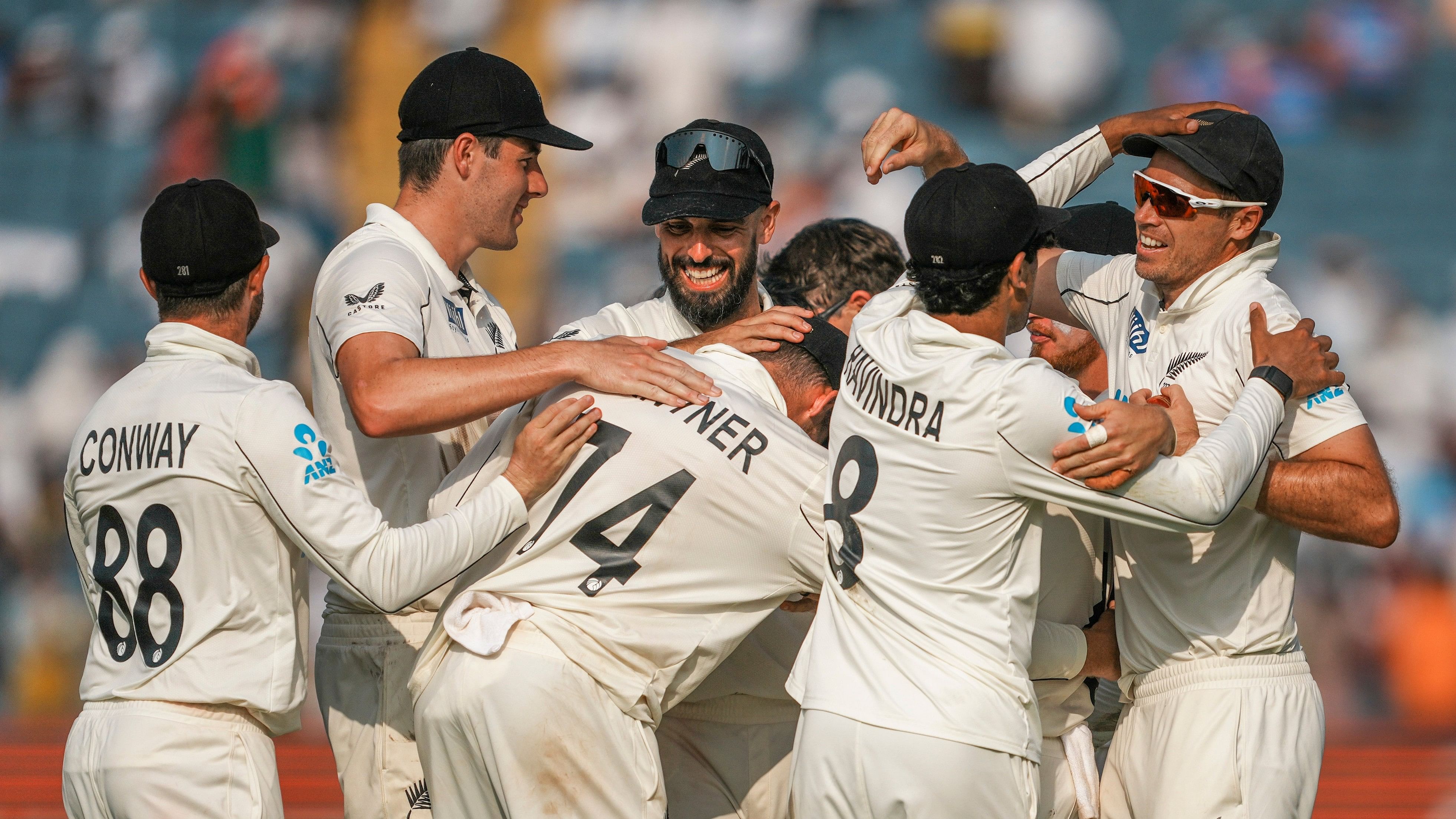 <div class="paragraphs"><p>New Zealand players celebrate after winning the second Test against India at the MCA Stadium in Pune on Saturday.</p></div>