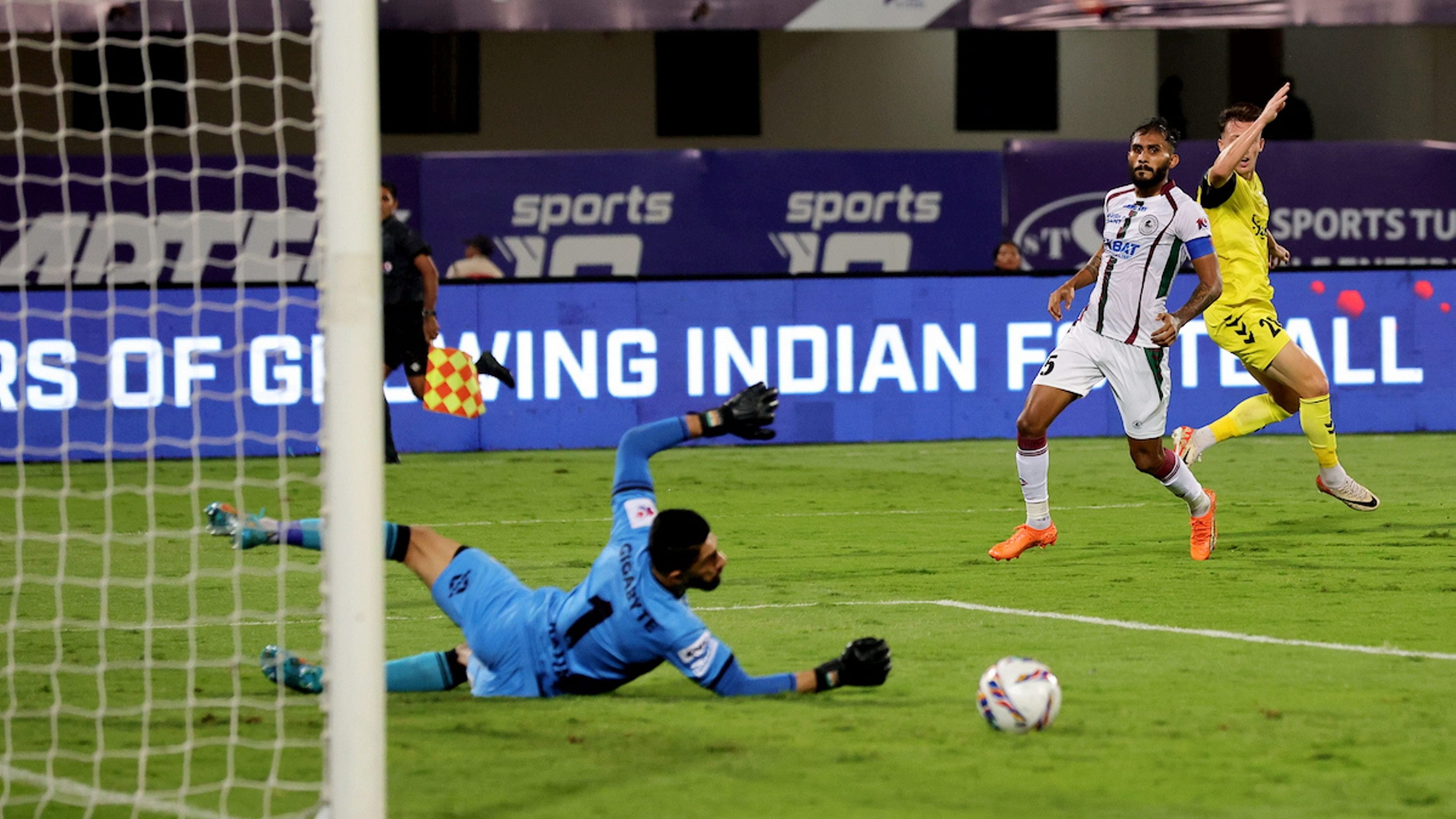 <div class="paragraphs"><p>File photo of a match between Hyderabad FC (in yellow) and Mohun Bagan Super Giant during an Indian Super League game. (Representative image)</p></div>