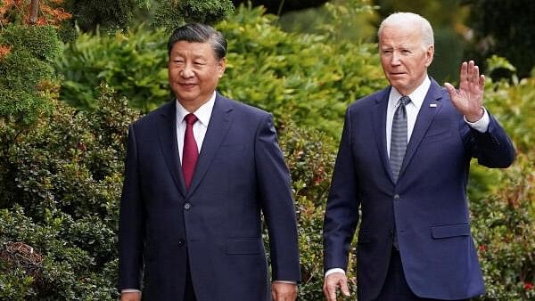 <div class="paragraphs"><p>Chinese President Xi Jinping (L) and&nbsp;US President Joe Biden (R).</p></div>