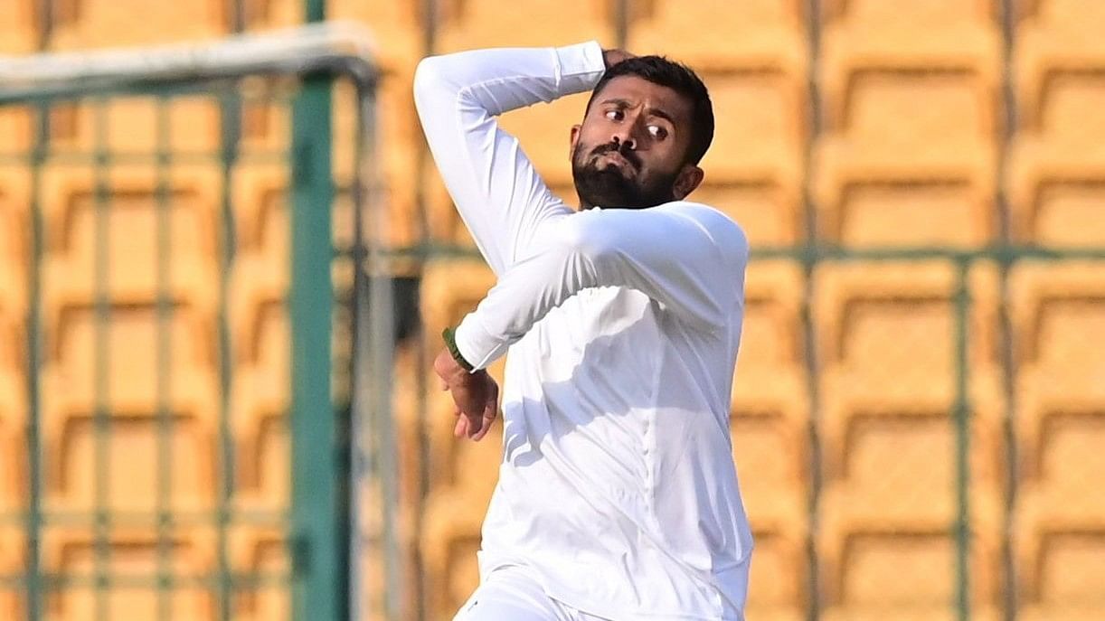 <div class="paragraphs"><p>Shreyas Gopal returned a match haul of 8/98 as Karnataka defeated Bihar by eight wickets for their first win of the Ranji Trophy season. </p></div>