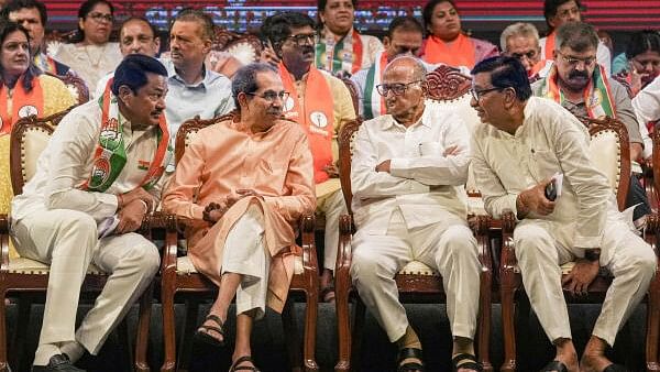 <div class="paragraphs"><p>Maharashtra Congress chief Nana Patole, Shiv Sena (UBT) chief Uddhav Thackeray, NCP (SP) chief Sharad Pawar and Congress leader Balasaheb Thorat during the gathering of Maha Vikas Aghadi (MVA) workers and office-bearers ahead of state Assembly elections.</p></div>