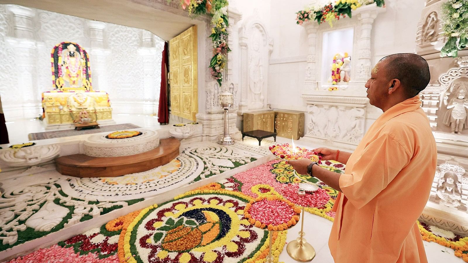 <div class="paragraphs"><p>CM Adityanath visited the new Ram temple and the Hanuman Garhi temple in Ayodhya to offer prayers on Diwali.&nbsp;</p></div>