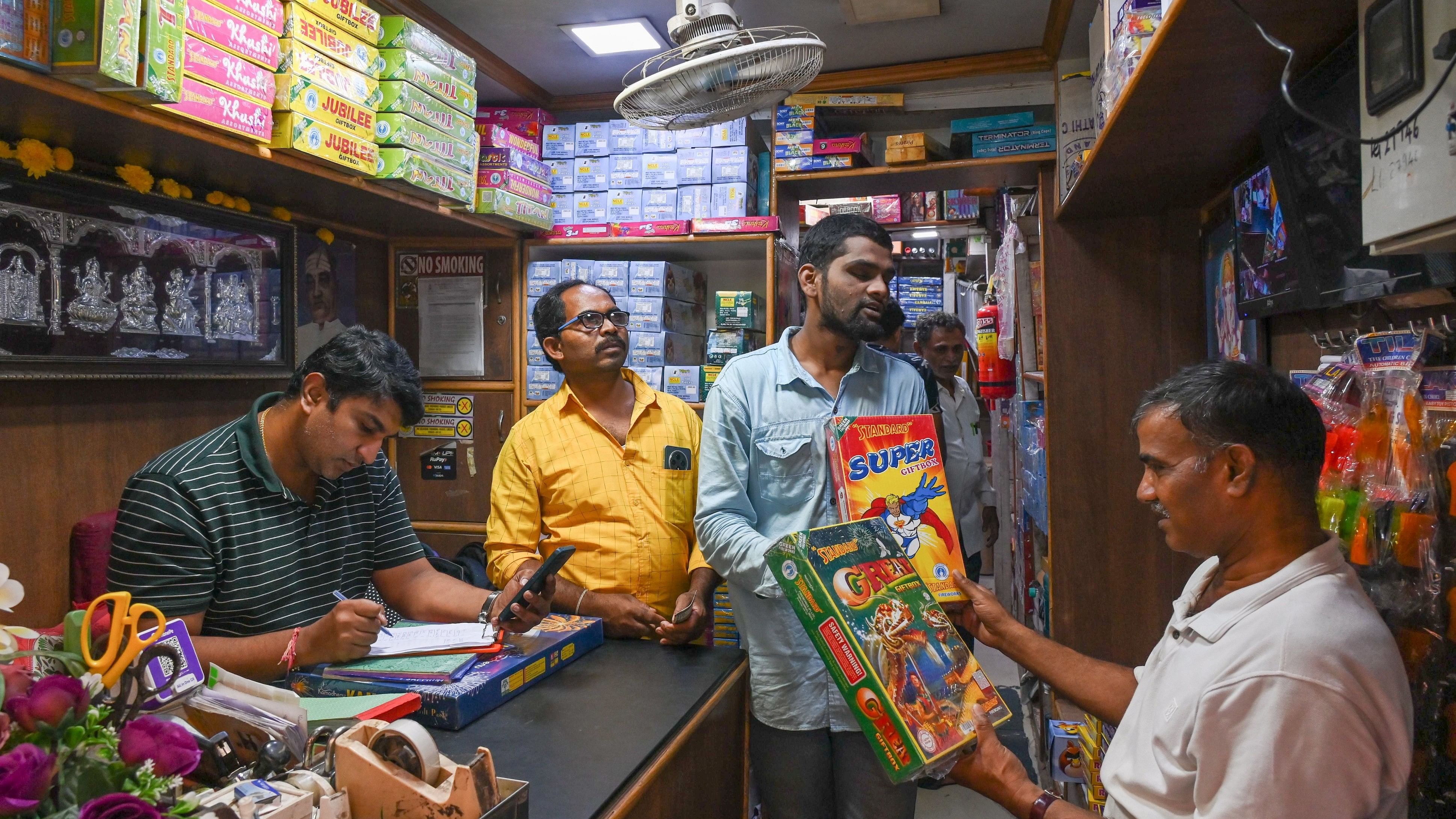 <div class="paragraphs"><p>Bengaluru’s pete areas (traditional business hubs) now see only a trickle of customers.&nbsp;</p></div>