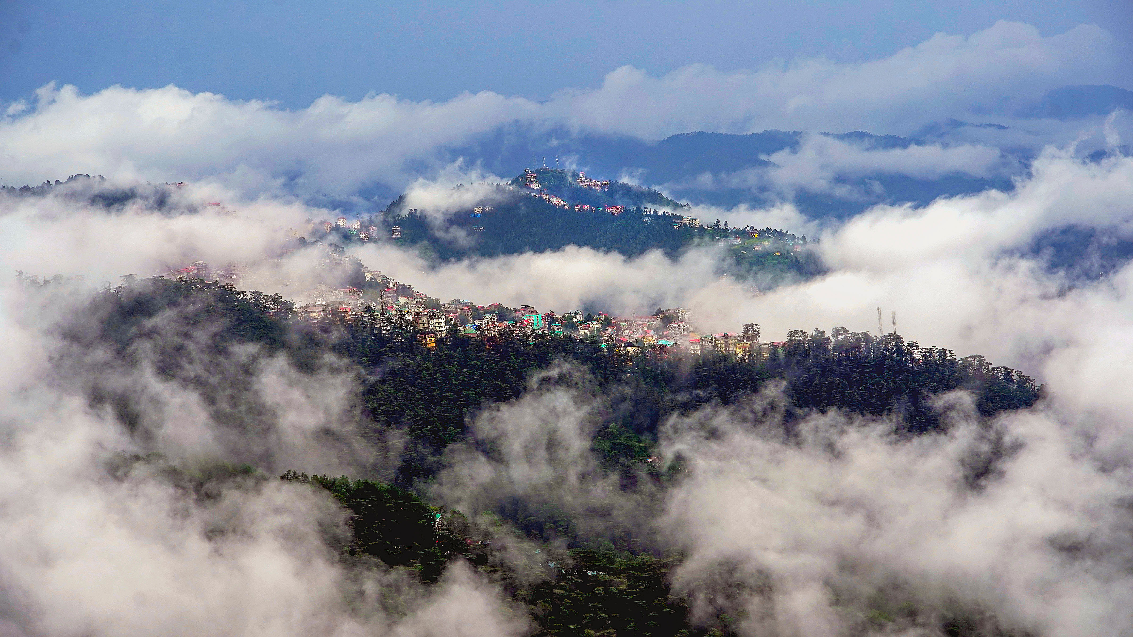 <div class="paragraphs"><p>Clouds hang over the mountains in Shimla, Himachal Pradesh. Image for representational purposes.</p></div>