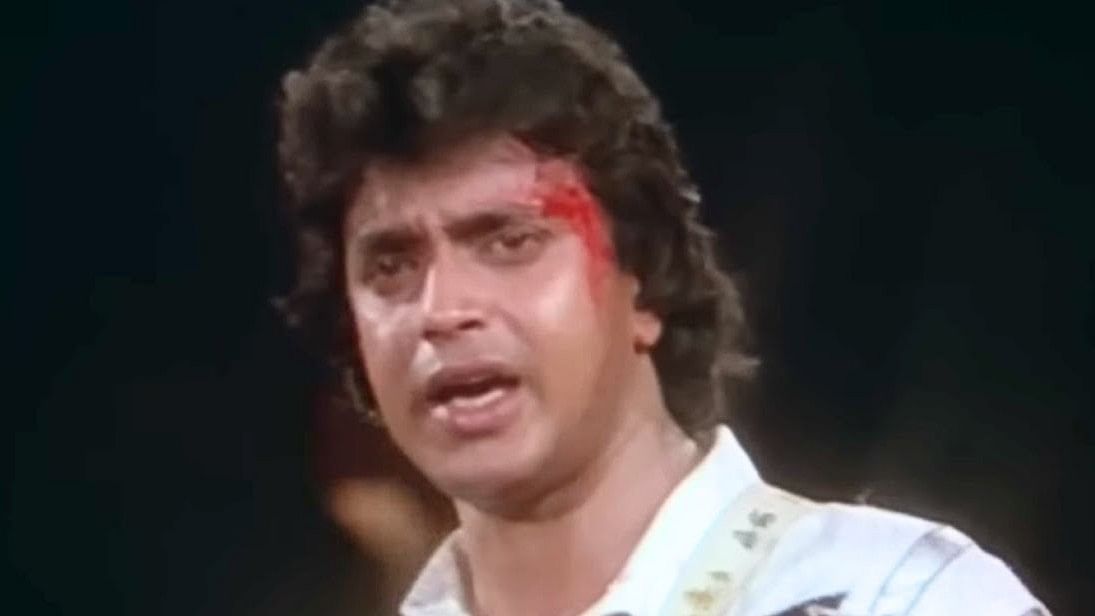 <div class="paragraphs"><p>Mithun in the song ‘Yaad aa raha hai&nbsp;tera pyar’ from ‘Disco Dancer’. A screengrab from YouTube.</p></div>