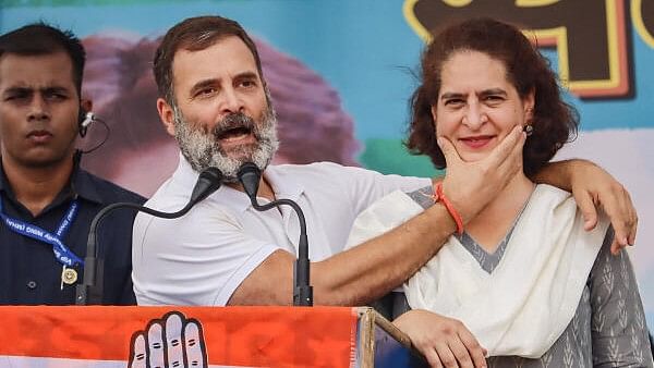 <div class="paragraphs"><p>Rahul and Priyanka Gandhi</p></div>