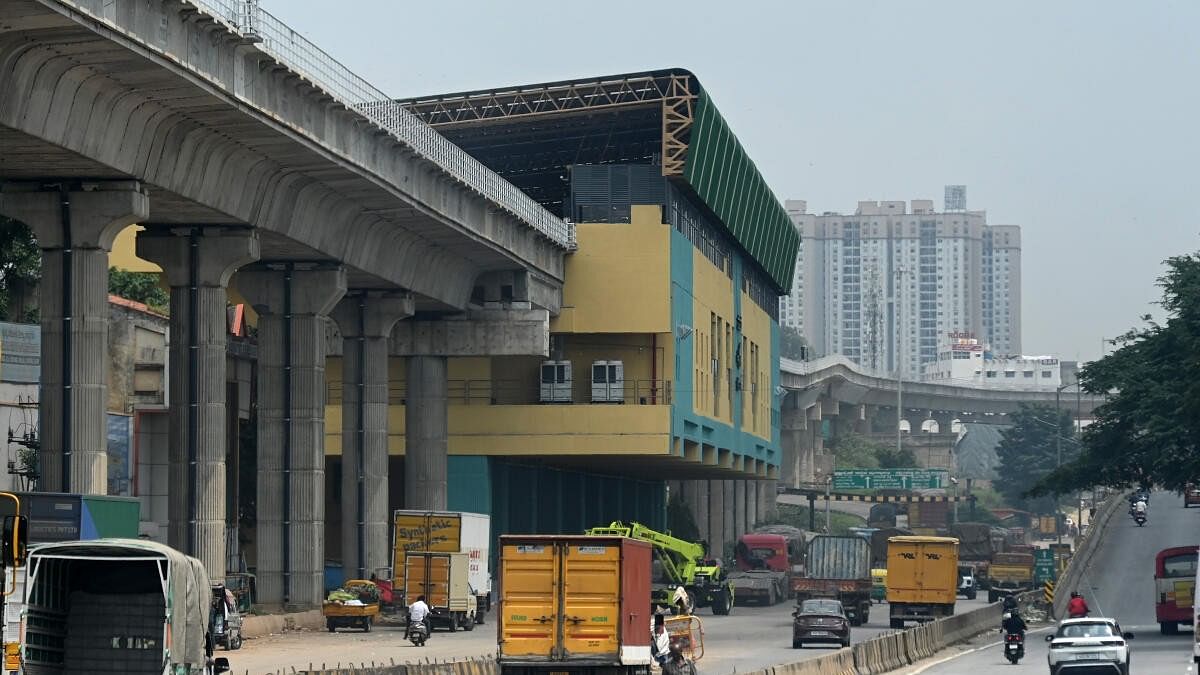 <div class="paragraphs"><p>Metro line in Bengaluru under construction</p></div>