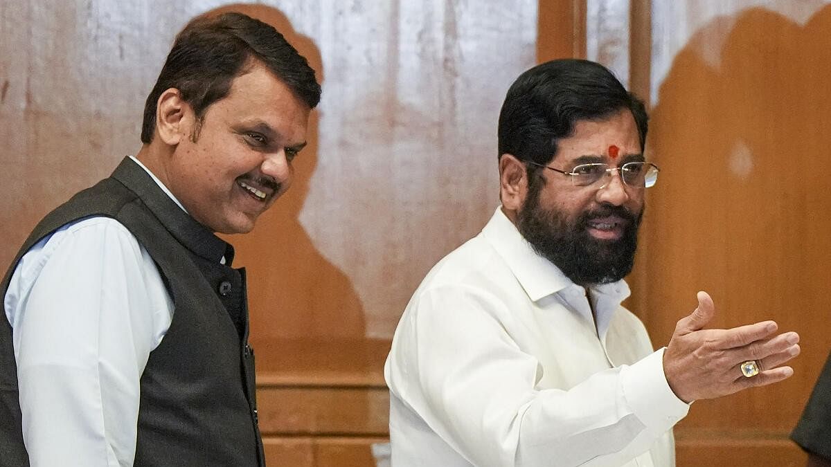 <div class="paragraphs"><p>Devendra Fadnavis (left) and Eknath Shinde.&nbsp;</p></div>