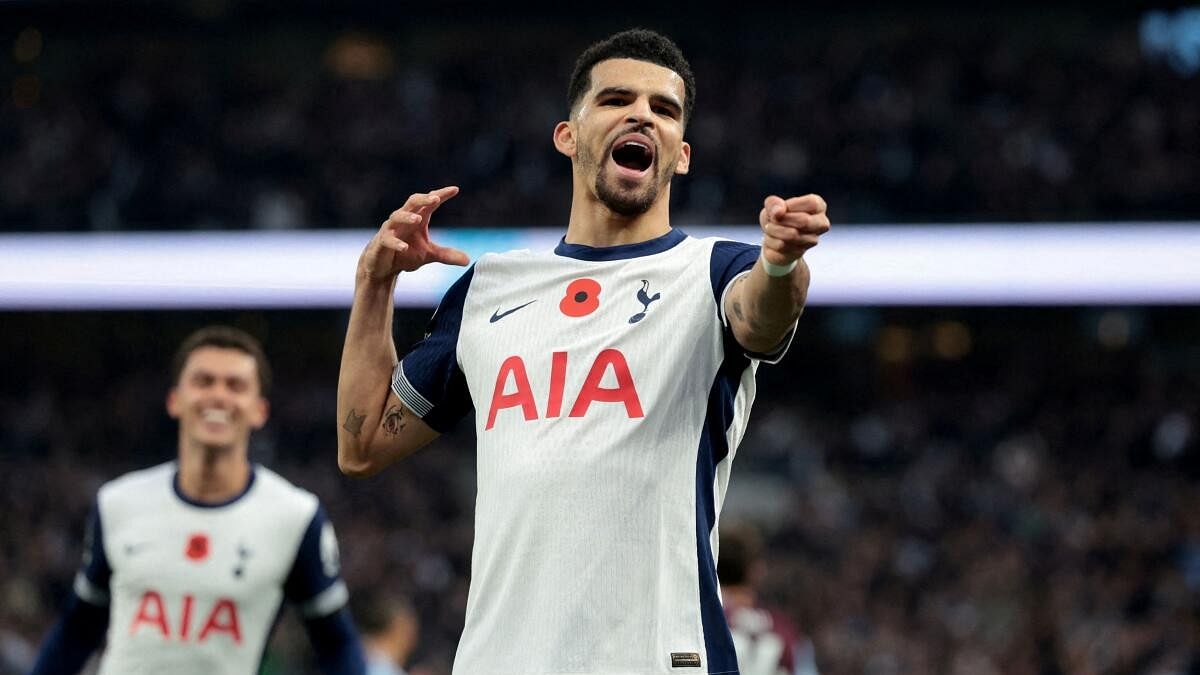 <div class="paragraphs"><p>Tottenham Hotspur's Dominic Solanke celebrates scoring their second goal.</p></div>