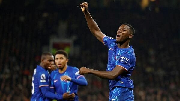 <div class="paragraphs"><p>Premier League - Manchester United v Chelsea - Old Trafford, Manchester, Britain - November 3, 2024 - Chelsea's Moises Caicedo celebrates scoring their first goal.</p></div>