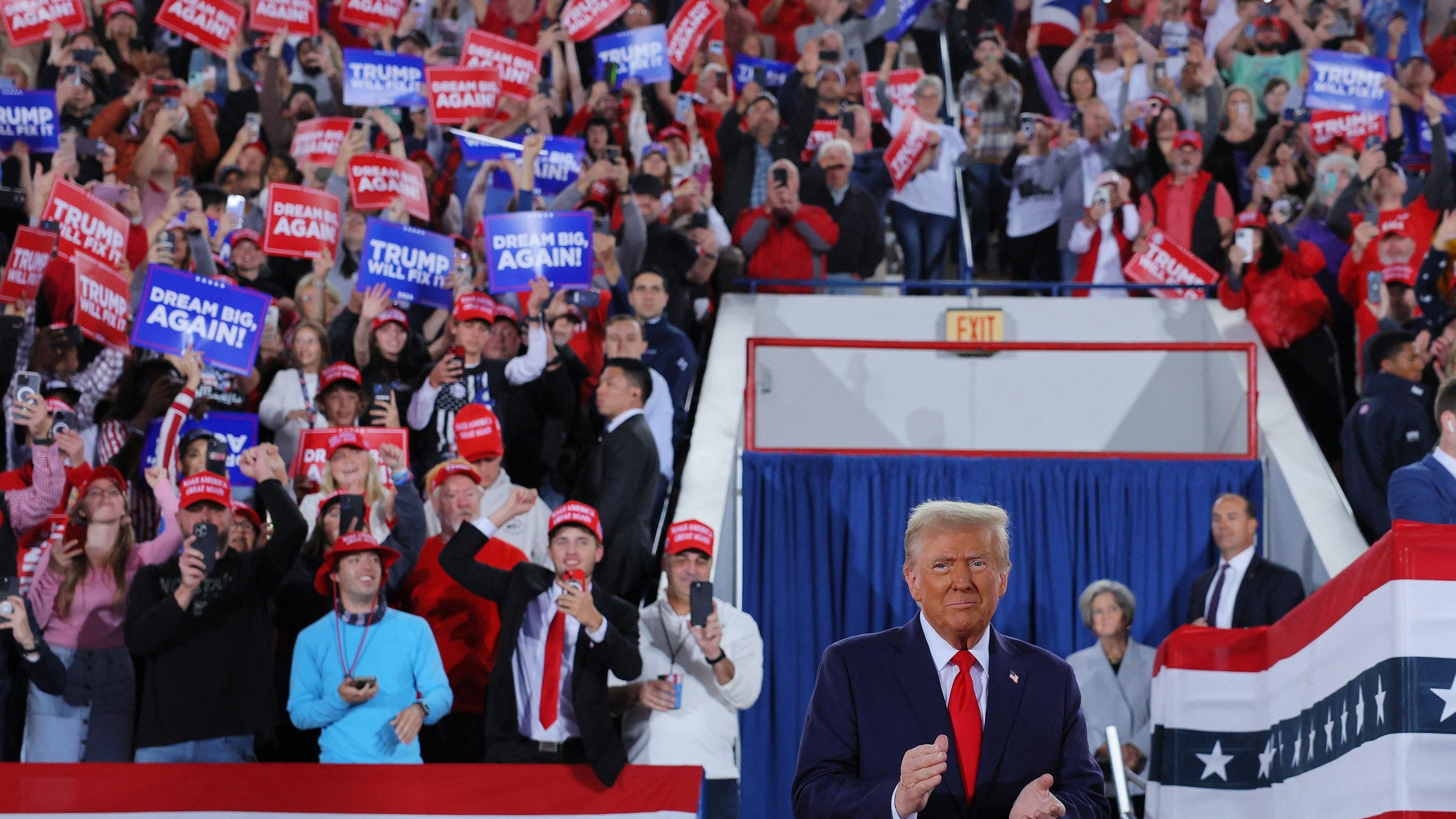 <div class="paragraphs"><p>Republican presidential nominee former U.S. President Donald Trump takes the stage at a campaign rally at J.S. Dorton Arena in Raleigh, North Carolina, US</p></div>