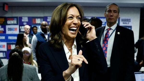 <div class="paragraphs"><p>Democratic presidential nominee U.S. Vice President Kamala Harris visits the DNC headquarters on Election Day in Washington</p></div>