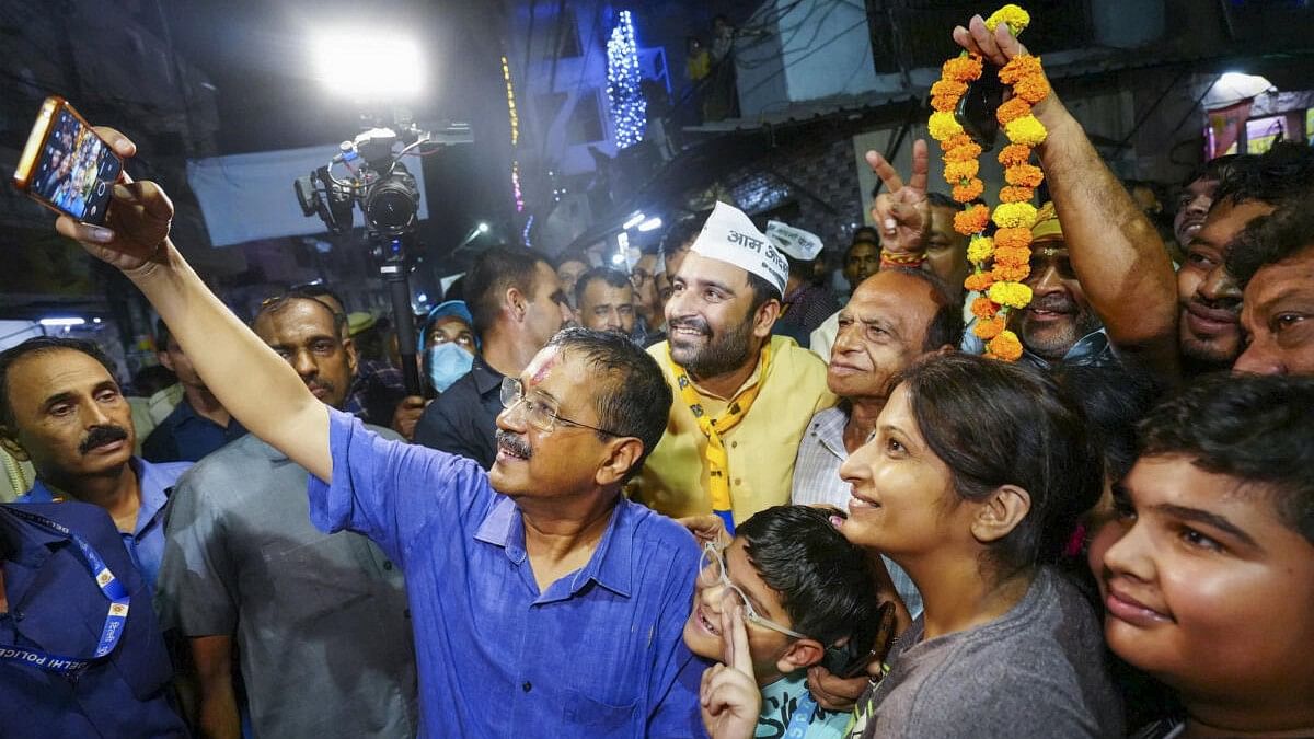 <div class="paragraphs"><p>AAP National Convenor Arvind Kejriwal during a 'padyatra' in Delhi. </p></div>