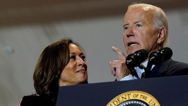 <div class="paragraphs"><p>US President Biden and Democratic presidential nominee Harris attend a Labor Day campaign event in Pittsburgh</p></div>