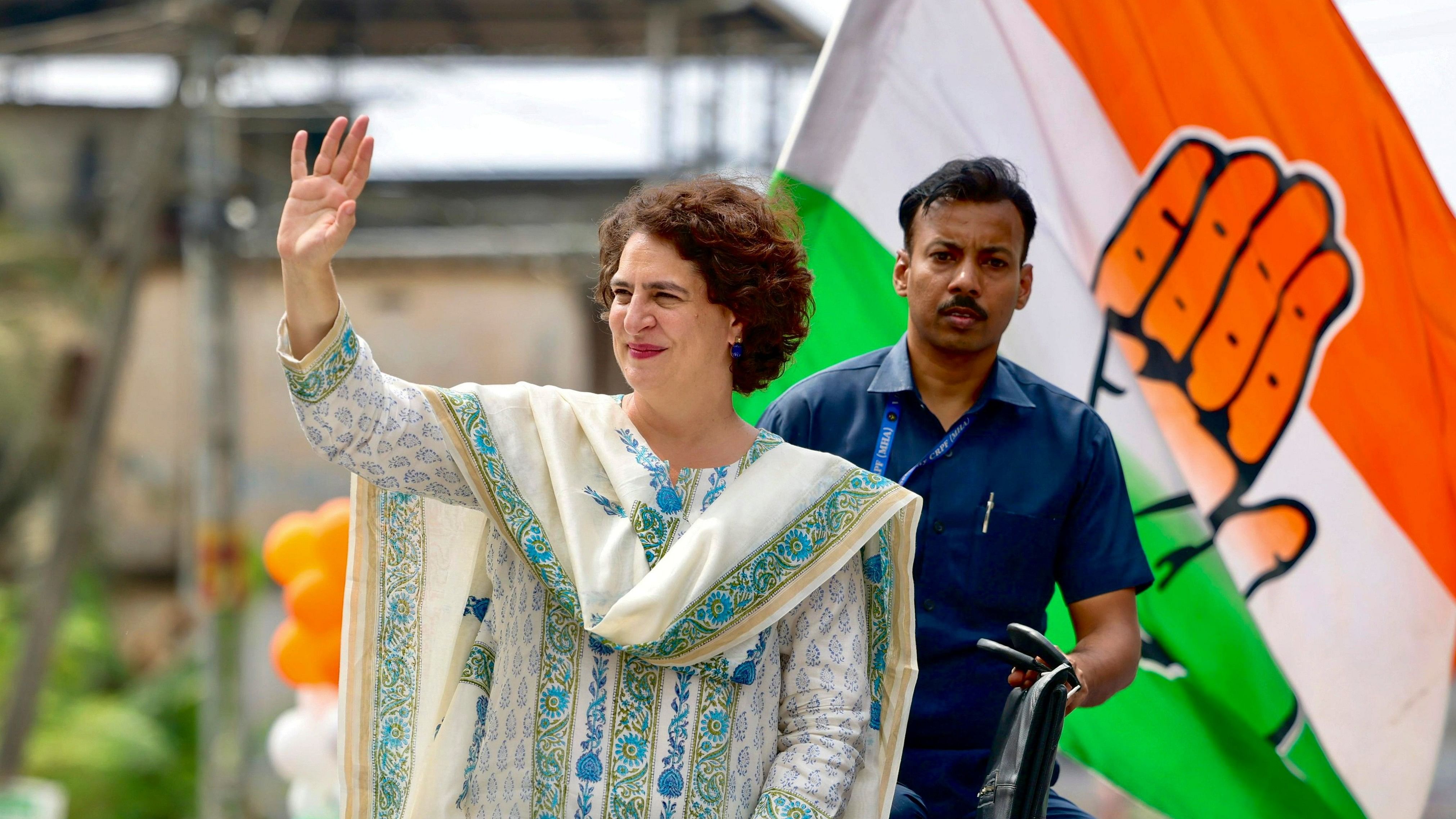 <div class="paragraphs"><p> Congress General Secretary and UDF candidate Priyanka Gandhi Vadra during an election roadshow at Kalikavu, ahead of the Wayanad Lok Sabha bypoll, in Malappuram district. </p></div>