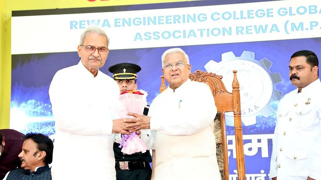 <div class="paragraphs"><p>BJP MP Janardan Mishra (L) during the golden jubilee function of the Government Engineering College.</p></div>