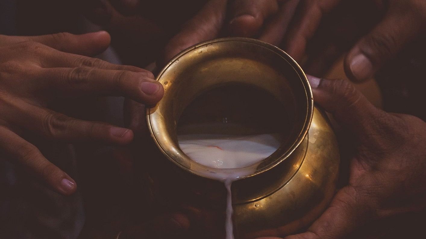 <div class="paragraphs"><p>Image showing the ritual of pouring milk. For representational purposes.</p></div>