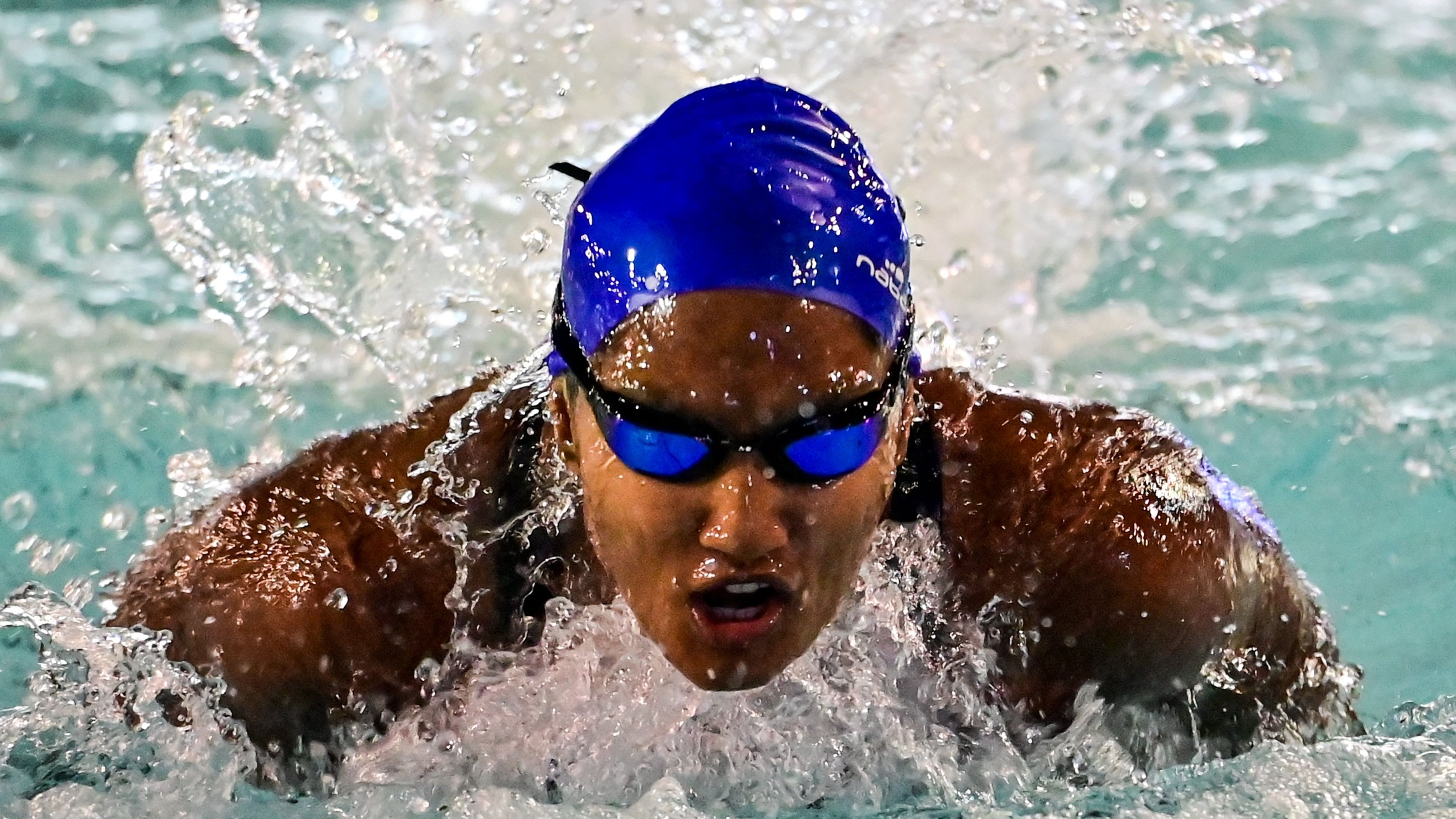 <div class="paragraphs"><p>Naisha Shetty clinched gold in women’s SKINS 50-metre butterfly race at the Nettakallappa All-India Swimming Championship on Saturday. </p></div>