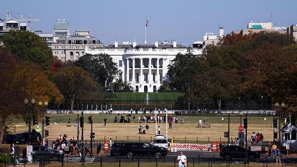 <div class="paragraphs"><p>The US White House.</p></div>