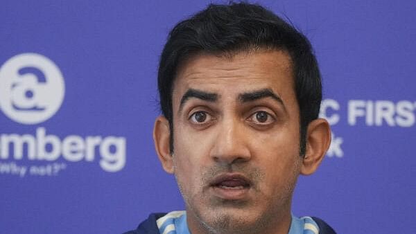 <div class="paragraphs"><p>Gautam Gambhir</p></div>