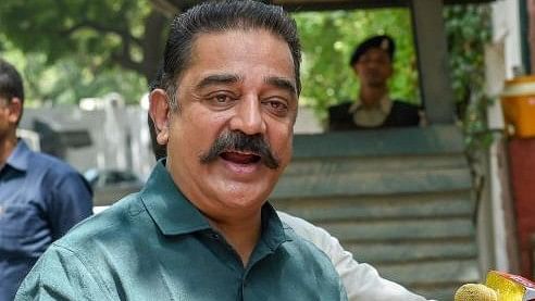 <div class="paragraphs"><p>Kamal Hassan</p></div>