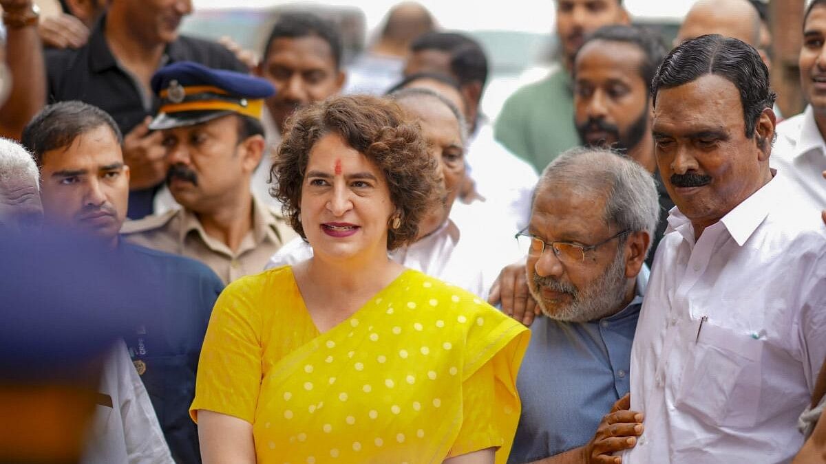 <div class="paragraphs"><p>Congress candidate Priyanka Gandhi Vadra arrives during Wayanad Lok Sabha bypoll, Kerala.</p></div>